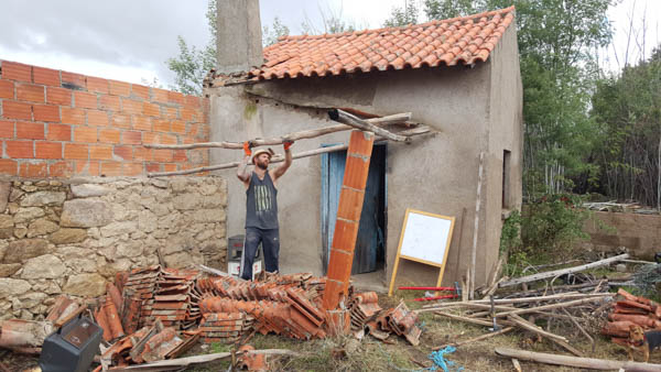 permaculture-volunteering-portugal