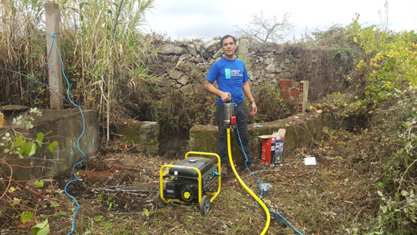 cleaning-a-well-natural-building-portugal