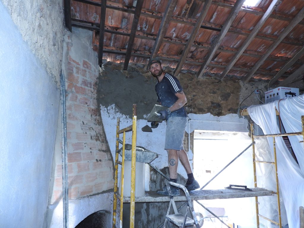 volunteer natural building
