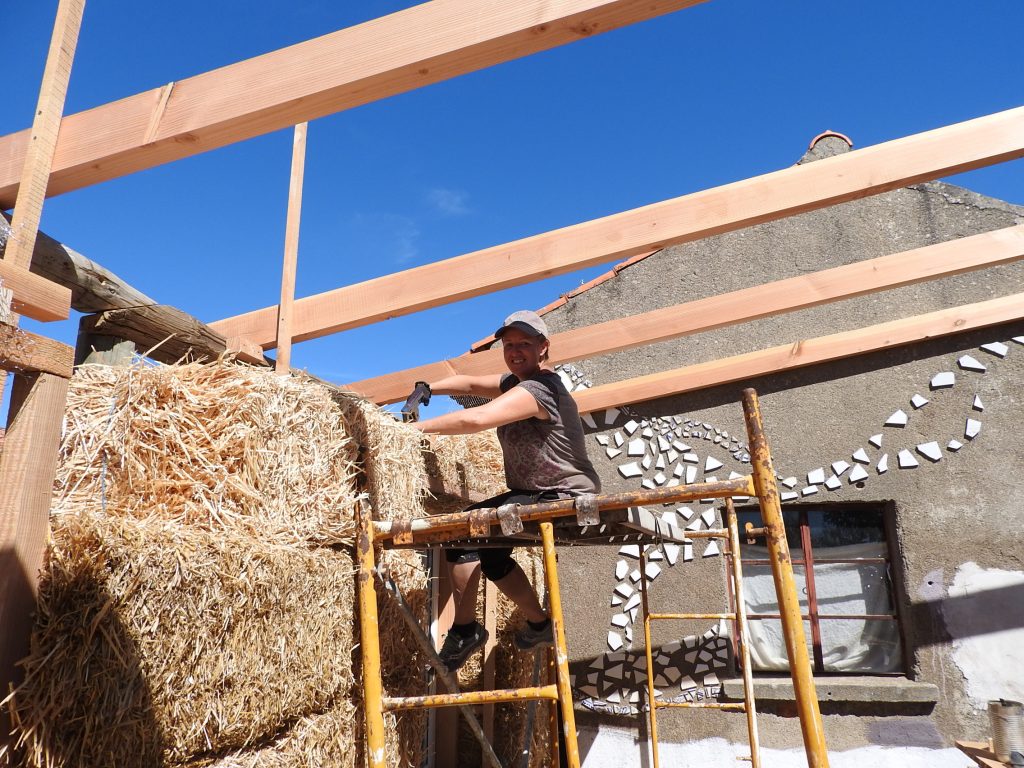 Building a strawbale hhouse