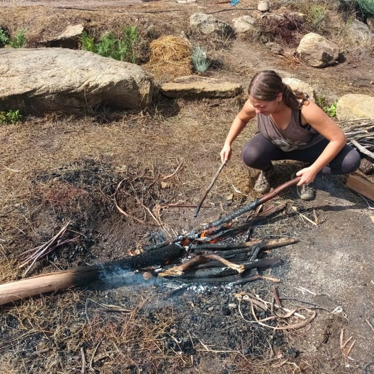Natural Building - Burning the end of wood so it doesn't decompose in the ground